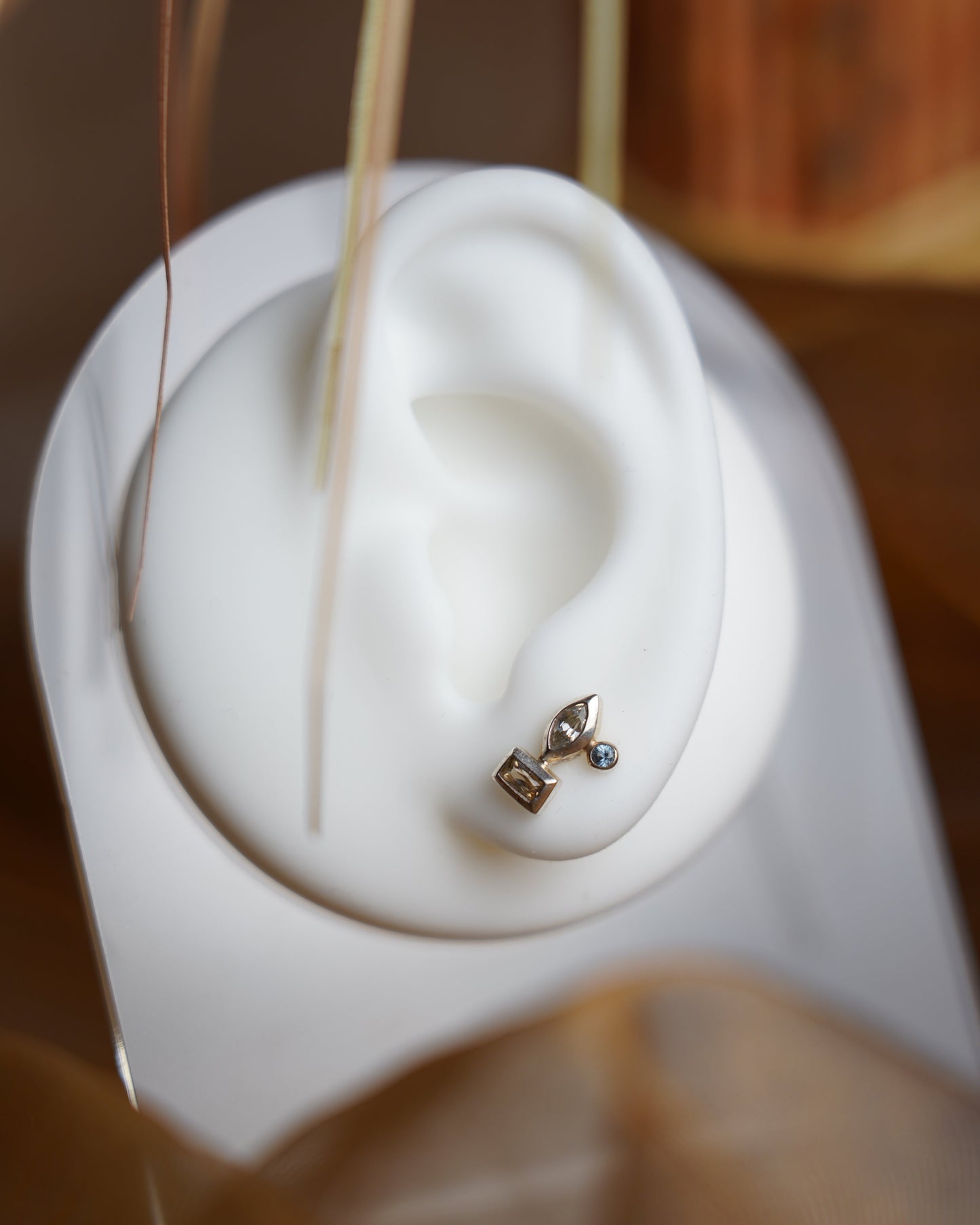 „Facet Balance“ – Ohrstecker aus 925/- Sterlingsilber mit Zirkoniasteinen