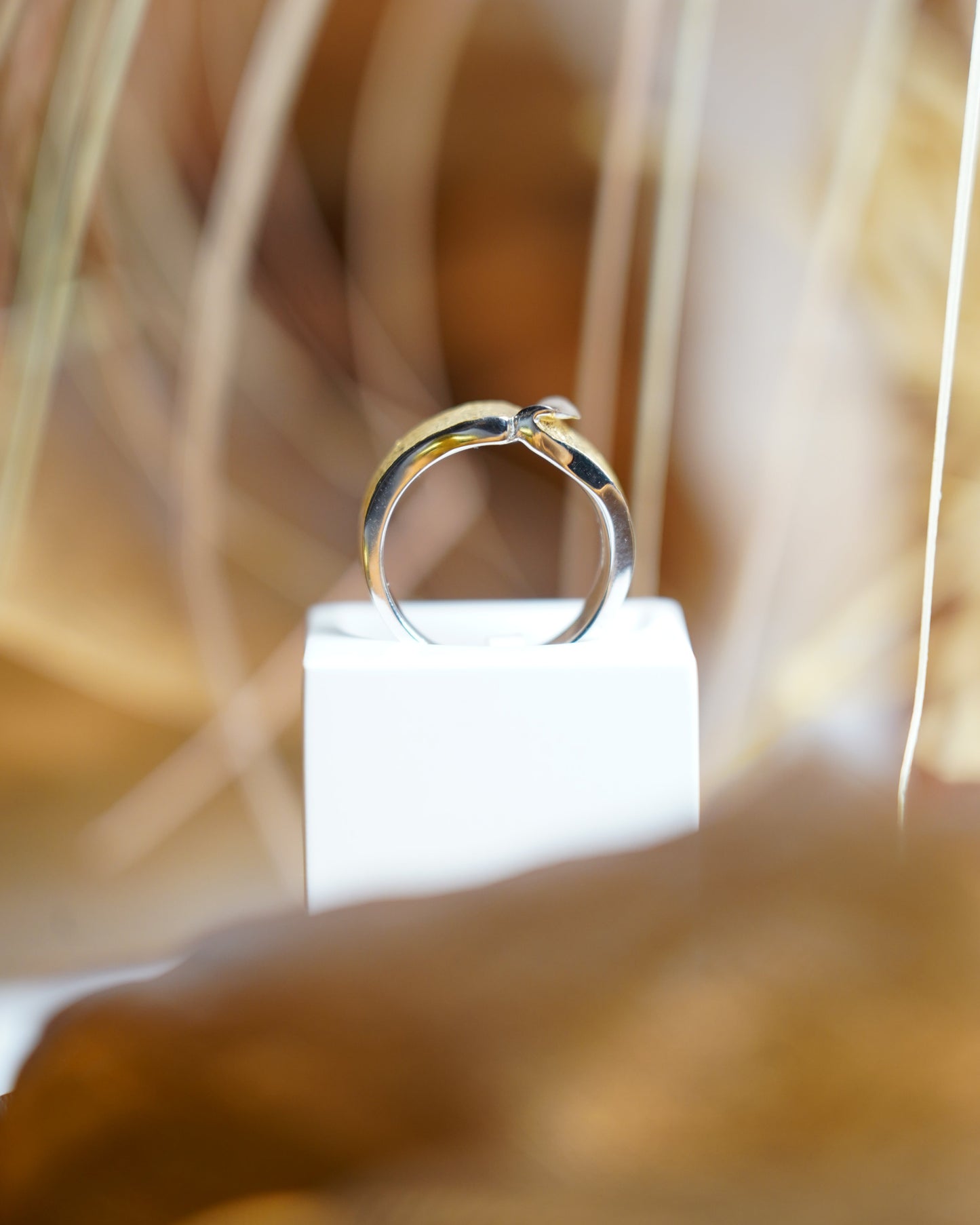 „Fusion Fold“ – Ring aus vergoldetem 925/- Sterlingsilber