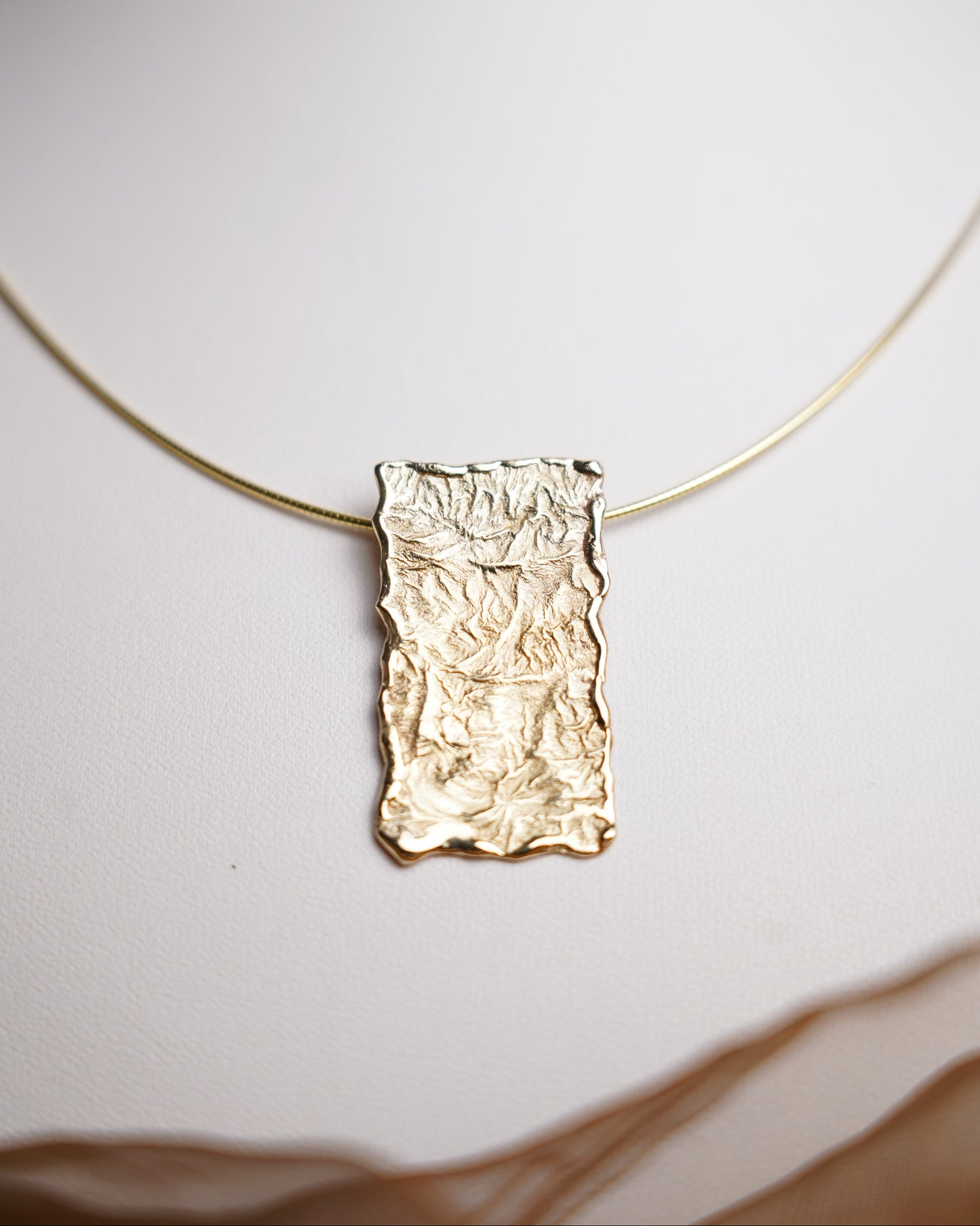 „Golden Raw Bar“ - Kette aus 333/- Gelbgold