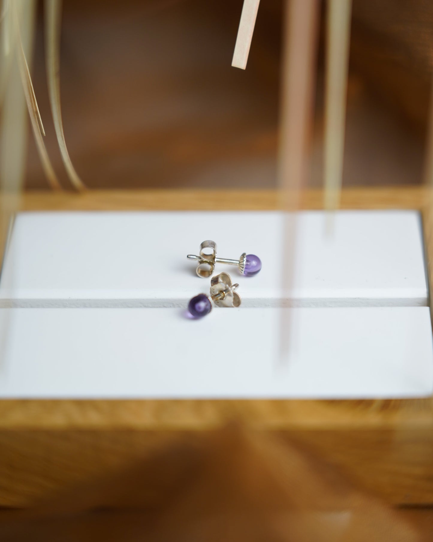 „Amethyst Glow“ – Ohrstecker aus 925/- Sterlingsilber mit Amethyst