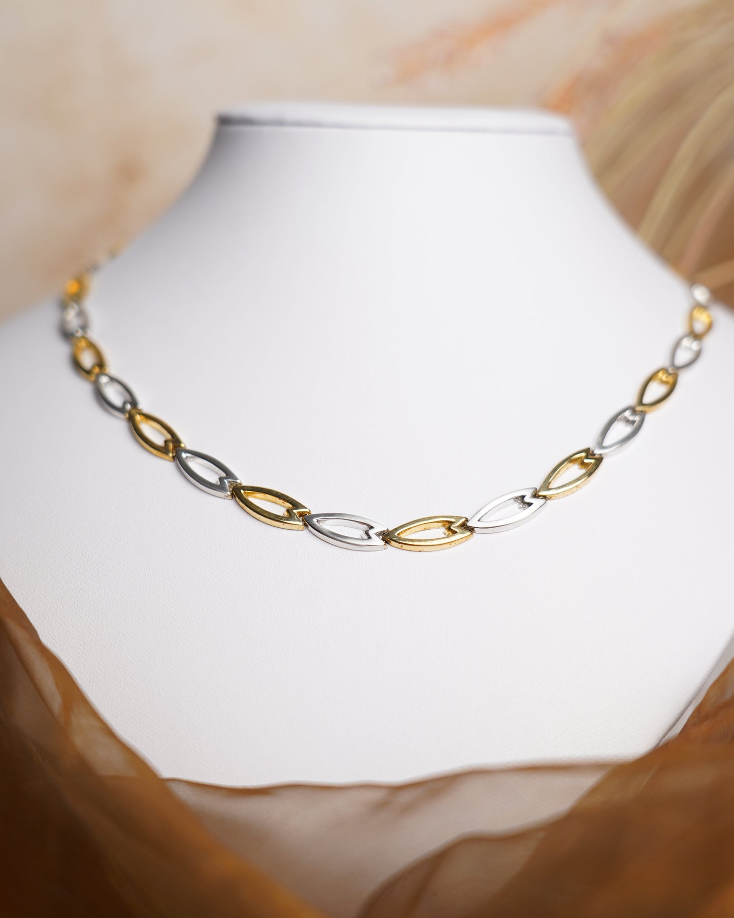 „Duo Ellipse“ – Kette aus 585/- Gelb- und Weißgold