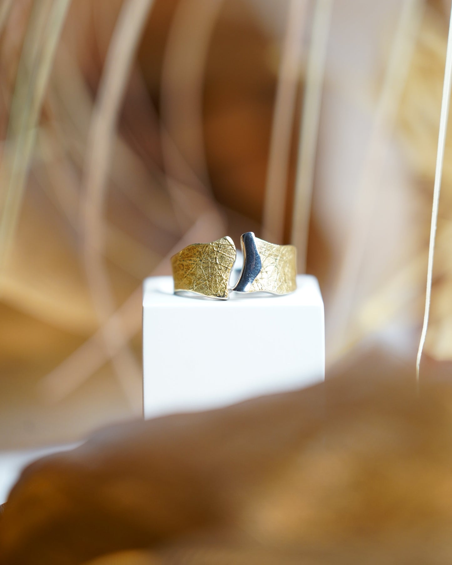 „Fusion Fold“ – Ring aus vergoldetem 925/- Sterlingsilber