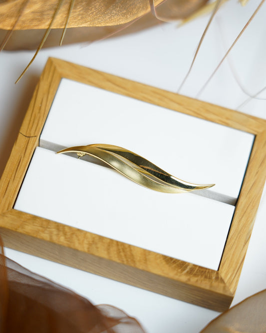 „Gold-Flow“ – Brosche aus 333/- Gelbgold