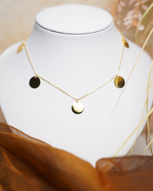„Golden Dots“ – Kette aus vergoldetem 925/- Sterlingsilber