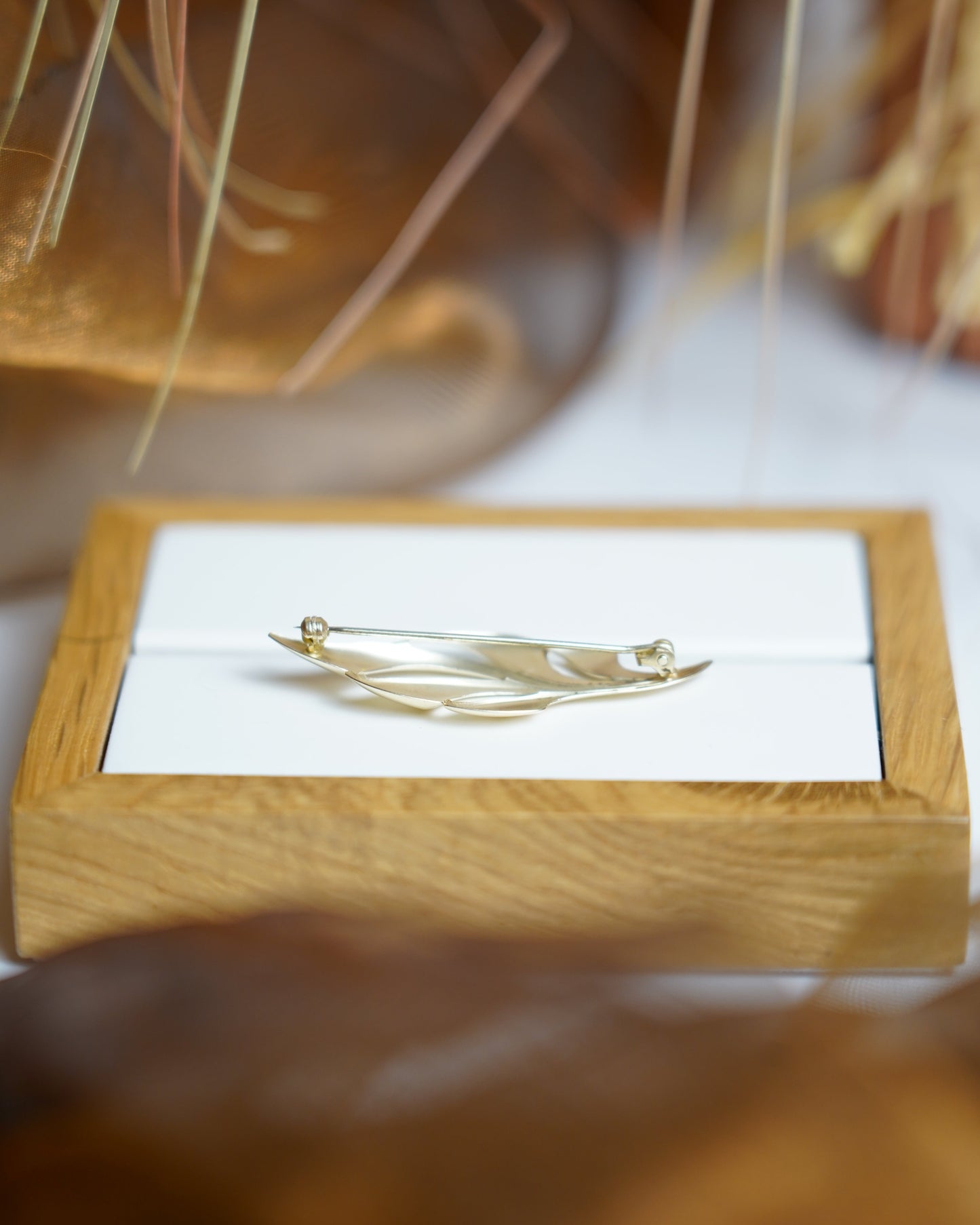„Golden Leave“ – Brosche aus 333/- Gelbgold