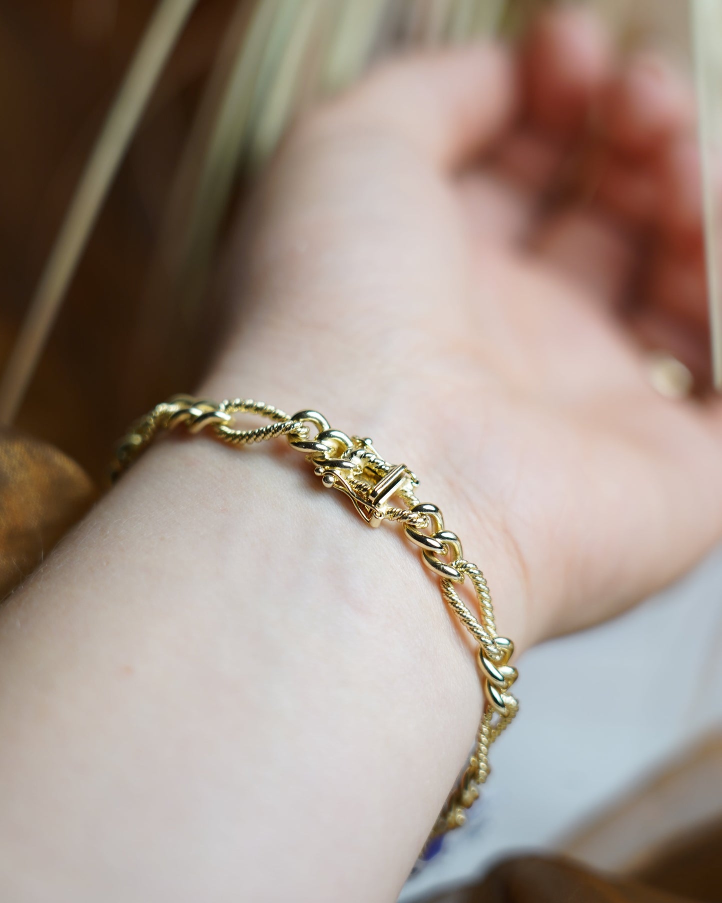 „Golden Weave“ – Armband aus 585/- Gelbgold