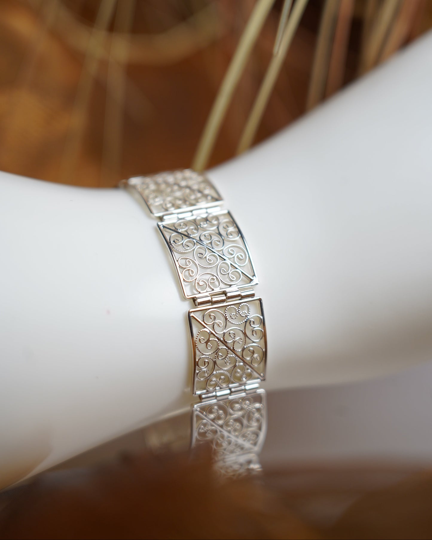„Ornate Square Link“ – Armband aus 835/- Silber