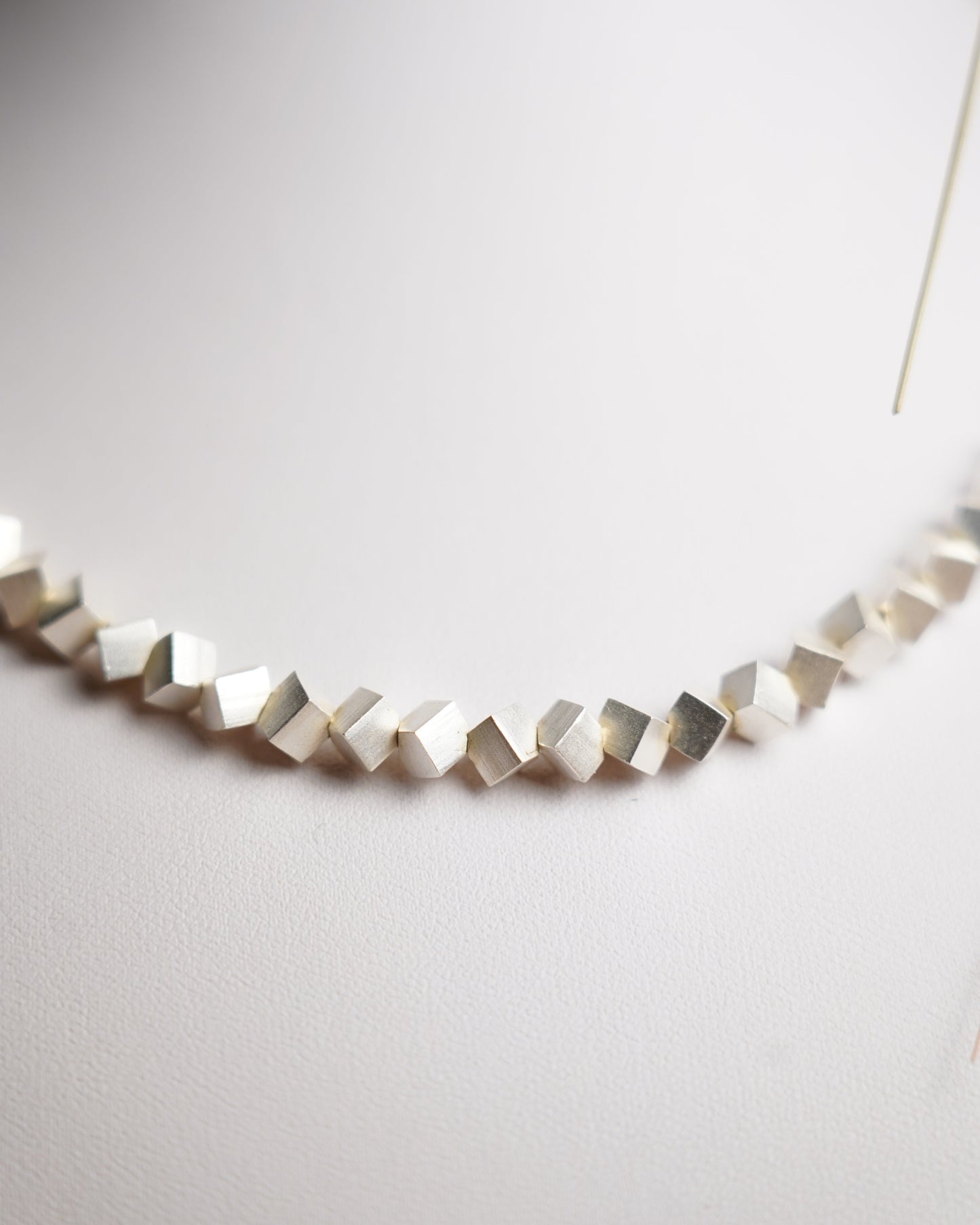 „Silver Cubes“ – Kette aus 925/- Sterlingsilber