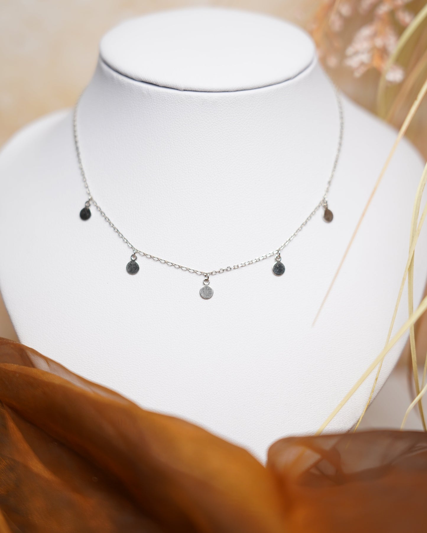 „Silver Dots“ – Kette aus 925/- Sterlingsilber