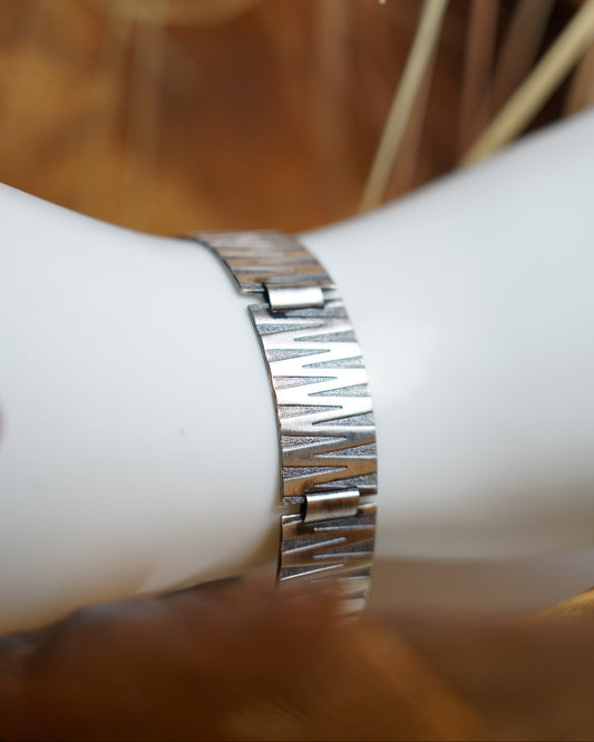 „Silver Ridge“ – Armband aus 835/- Silber