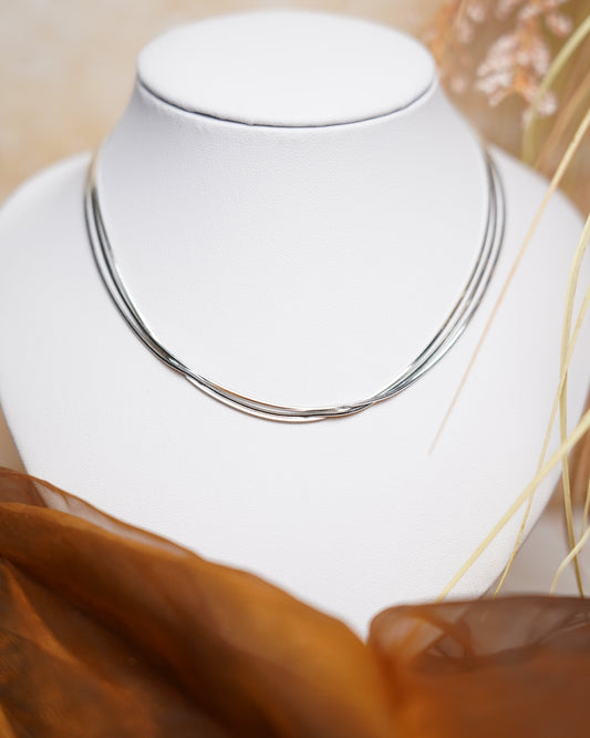 „Tribble Flow“ – Kette aus 925/- Sterlingsilber