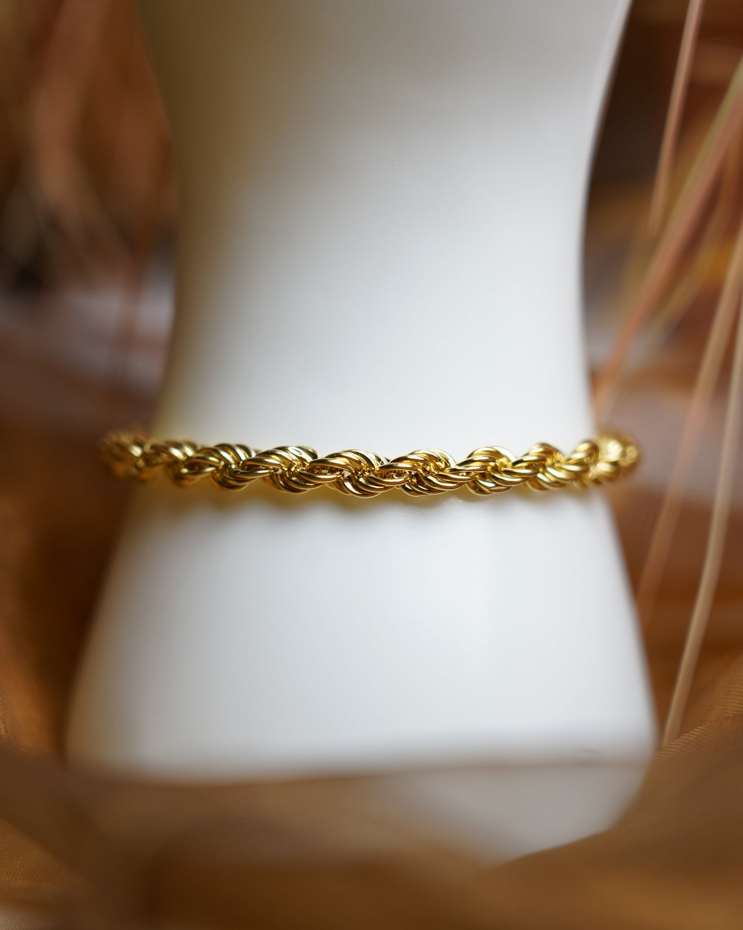 „Golden Twist“ – Armband aus 585/- Gelbgold
